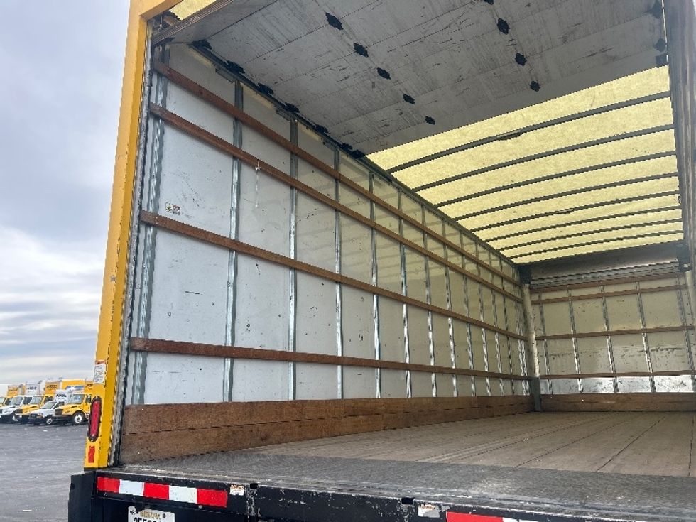 Medium Duty Box Truck-Light and Medium Duty Trucks-International-2021-MV607-Greeley-CO-193,127\n\t\tmiles-$ 43,500 - Image 10