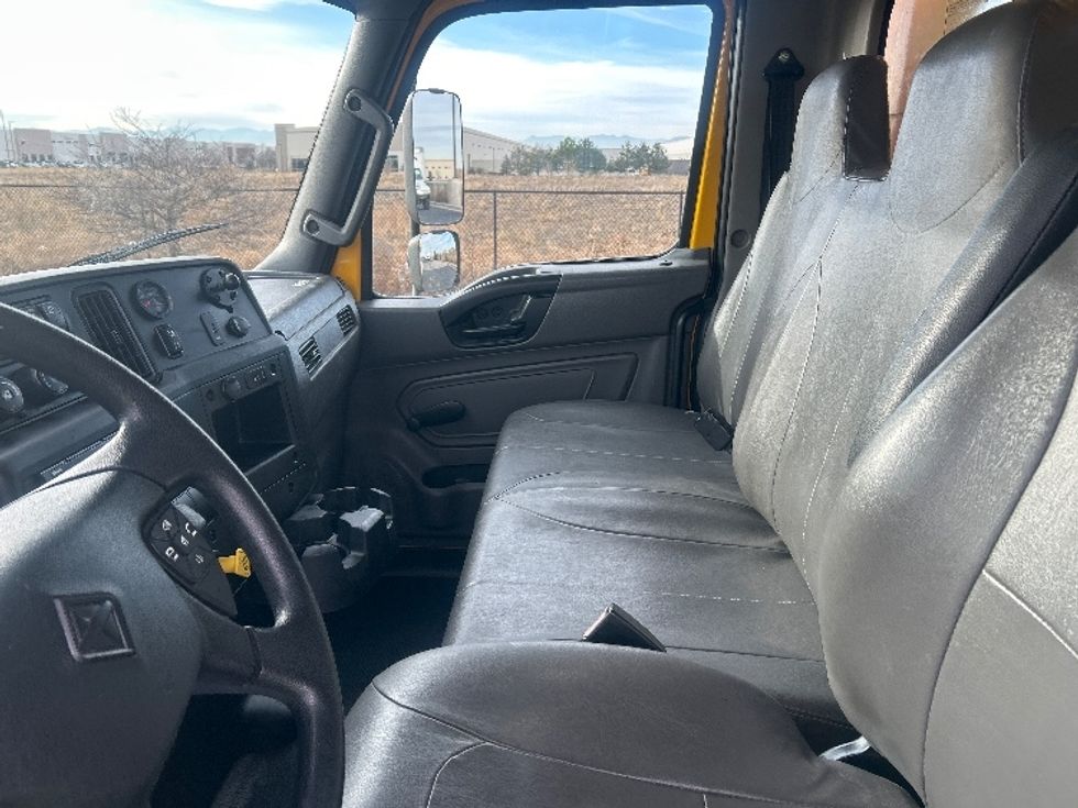 Medium Duty Box Truck-Light and Medium Duty Trucks-International-2021-MV607-Greeley-CO-193,127\n\t\tmiles-$ 43,500 - Image 17