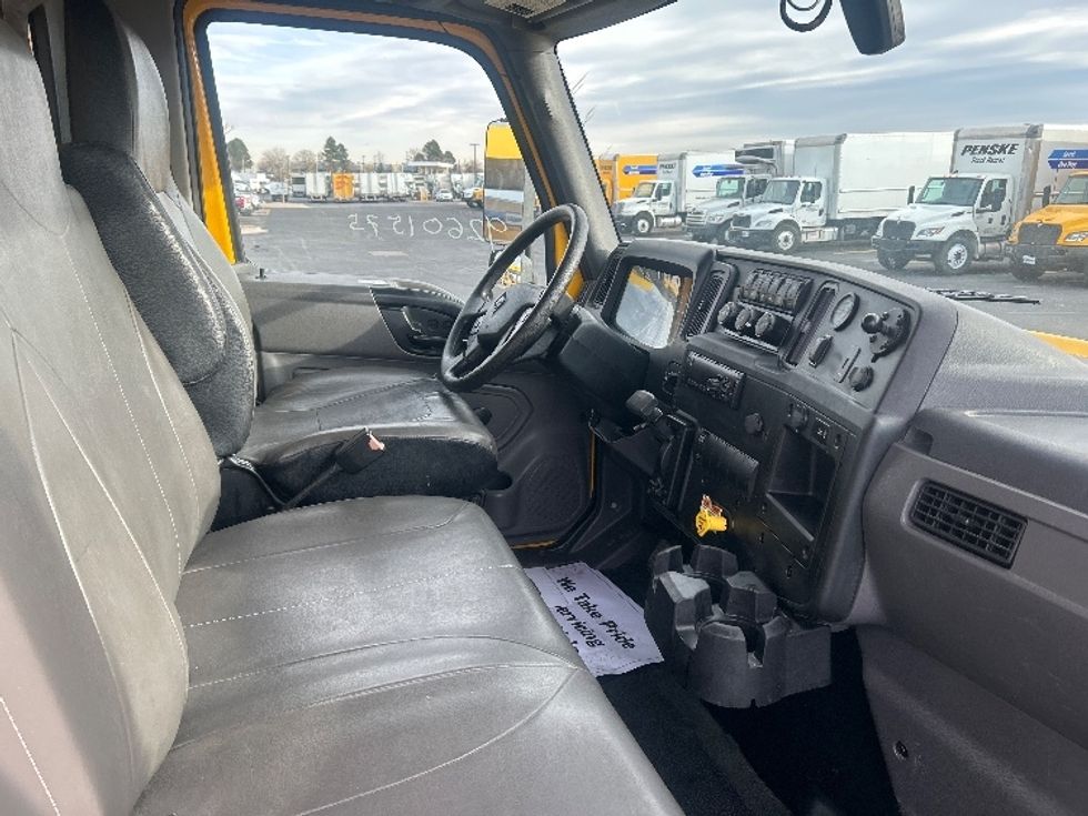 Medium Duty Box Truck-Light and Medium Duty Trucks-International-2021-MV607-Greeley-CO-193,127\n\t\tmiles-$ 43,500 - Image 20