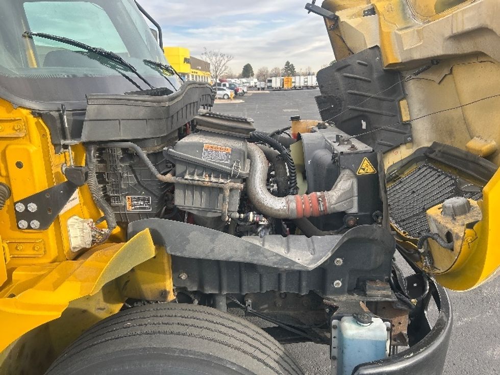 Medium Duty Box Truck-Light and Medium Duty Trucks-International-2021-MV607-Greeley-CO-193,127\n\t\tmiles-$ 43,500 - Image 21