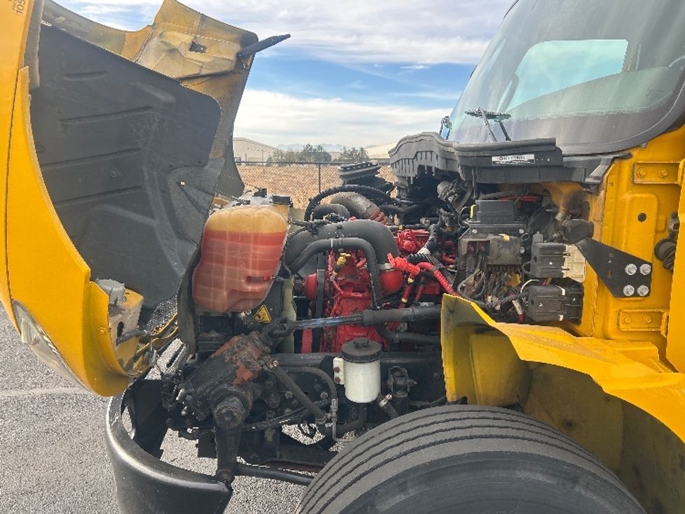 Medium Duty Box Truck-Light and Medium Duty Trucks-International-2021-MV607-Greeley-CO-193,127\n\t\tmiles-$ 43,500 - Image 22