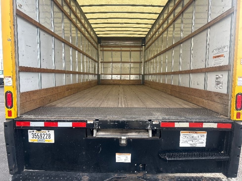 Medium Duty Box Truck-Light and Medium Duty Trucks-International-2021-MV607-Greeley-CO-193,127\n\t\tmiles-$ 43,500 - Image 9