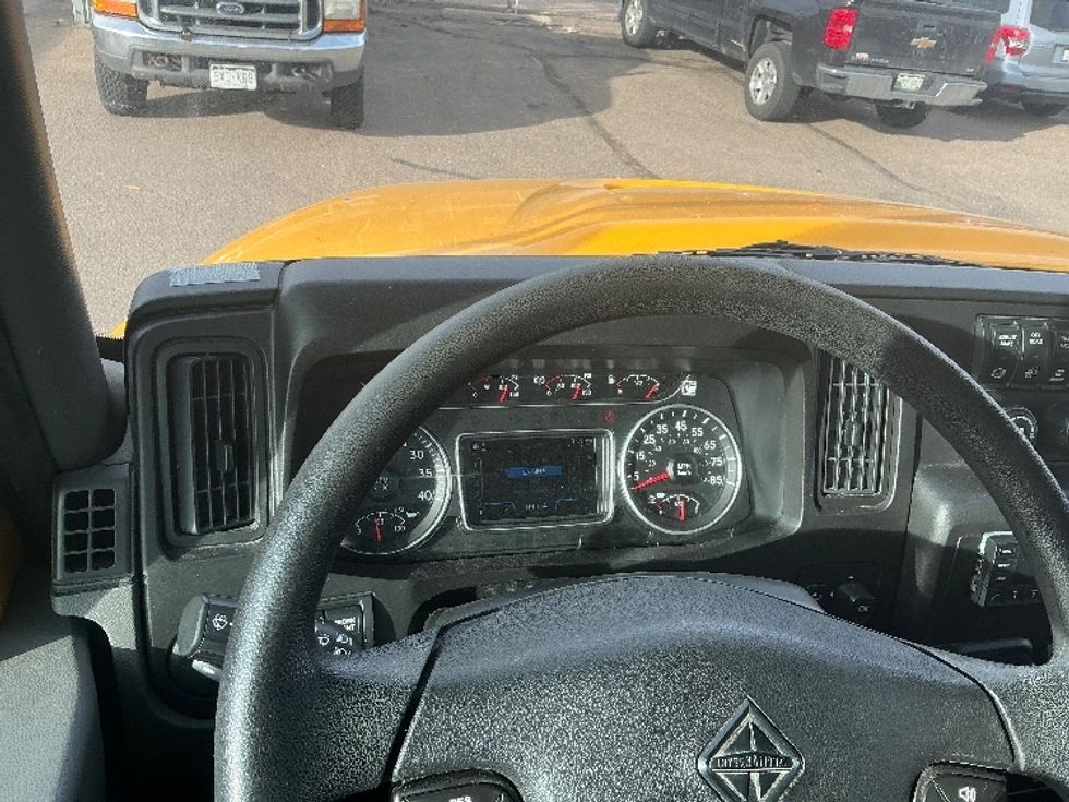 Medium Duty Box Truck-Light and Medium Duty Trucks-International-2021-MV607-Greeley-CO-194,115\n\t\tmiles-$ 43,250 - Image 15