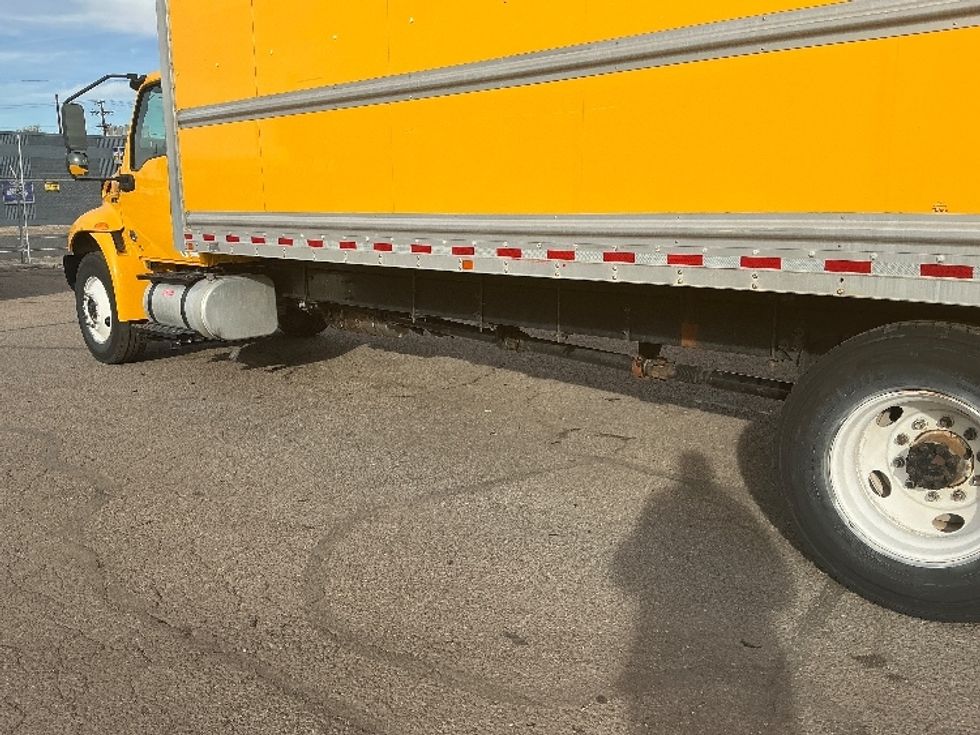 Medium Duty Box Truck-Light and Medium Duty Trucks-International-2021-MV607-Greeley-CO-194,115\n\t\tmiles-$ 43,250 - Image 5