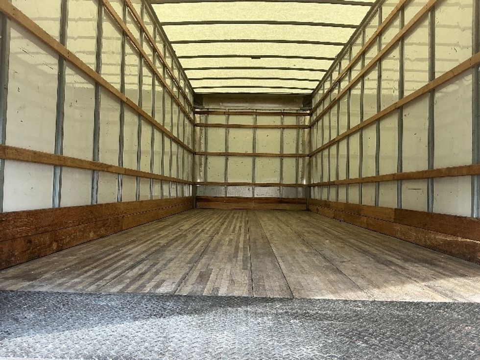 Medium Duty Box Truck-Light and Medium Duty Trucks-International-2021-MV607-Greeley-CO-194,115\n\t\tmiles-$ 43,250 - Image 8