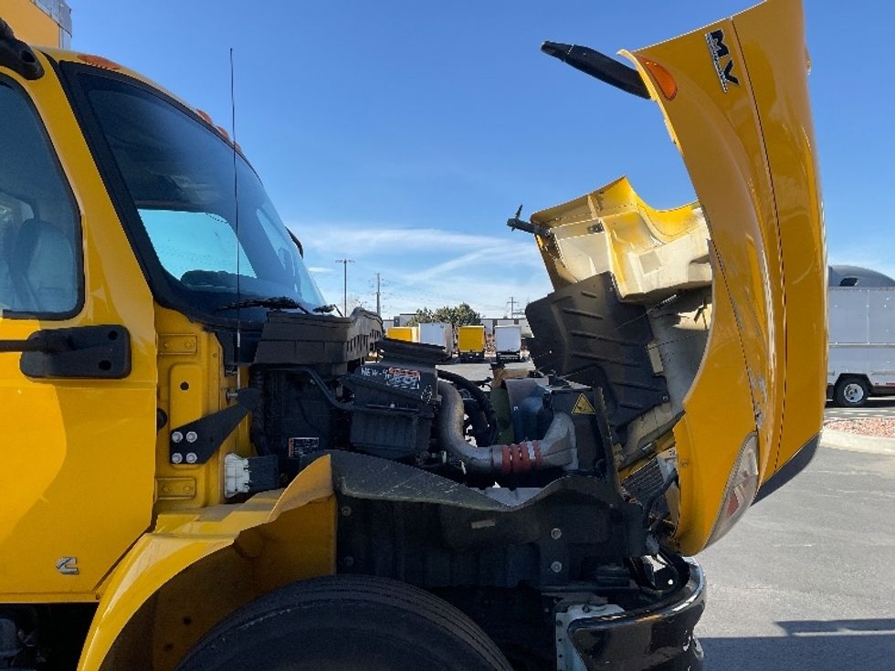 Medium Duty Box Truck-Light and Medium Duty Trucks-International-2021-MV607-Greeley-CO-199,735\n\t\tmiles-$ 41,250 - Image 23