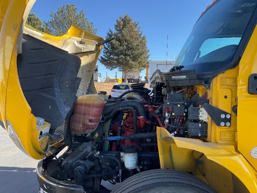 Medium Duty Box Truck-Light and Medium Duty Trucks-International-2021-MV607-Greeley-CO-199,735\n\t\tmiles-$ 41,250 - Image 24