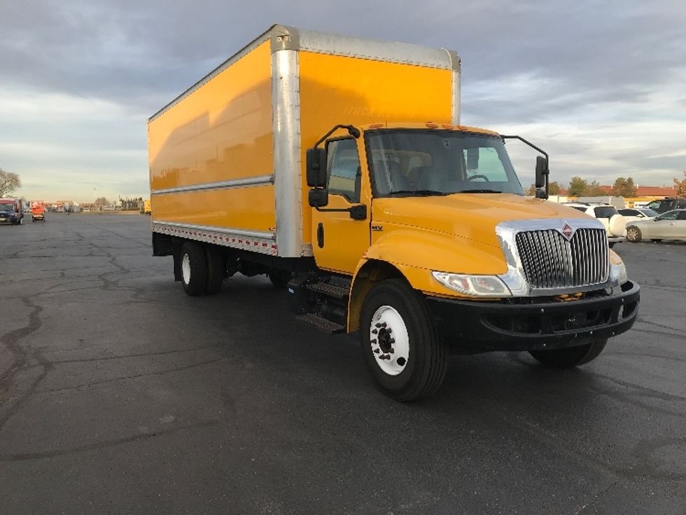 Medium Duty Box Truck-Light and Medium Duty Trucks-International-2021-MV607-Greeley-CO-206,885\n\t\tmiles-$ 41,250 - Image 1