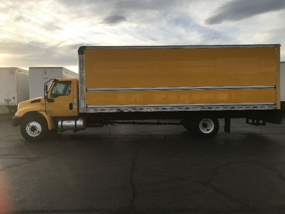 Medium Duty Box Truck-Light and Medium Duty Trucks-International-2021-MV607-Greeley-CO-206,885\n\t\tmiles-$ 41,250 - Image 4
