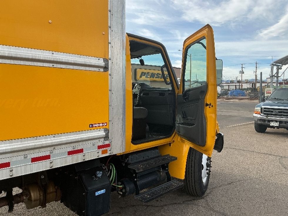 Medium Duty Box Truck-Light and Medium Duty Trucks-International-2021-MV607-Greeley-CO-213,145\n\t\tmiles-$ 40,250 - Image 20