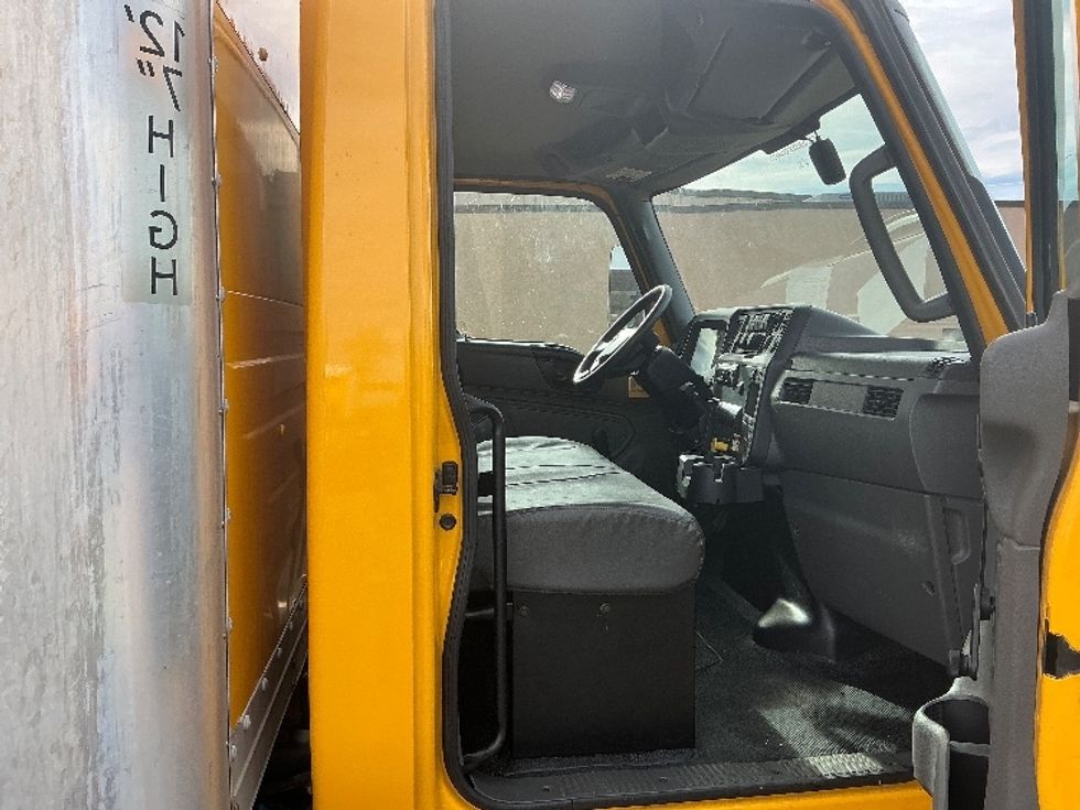 Medium Duty Box Truck-Light and Medium Duty Trucks-International-2021-MV607-Greeley-CO-213,145\n\t\tmiles-$ 40,250 - Image 22