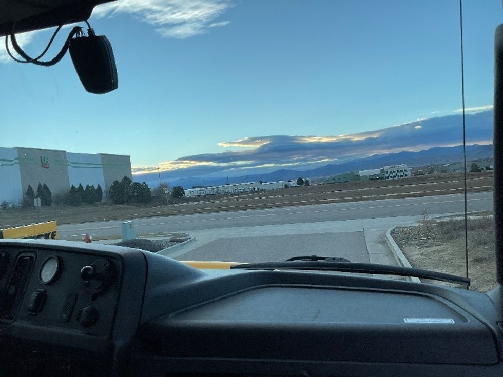 Medium Duty Box Truck-Light and Medium Duty Trucks-International-2021-MV607-Greeley-CO-217,112\n\t\tmiles-$ 38,500 - Image 20