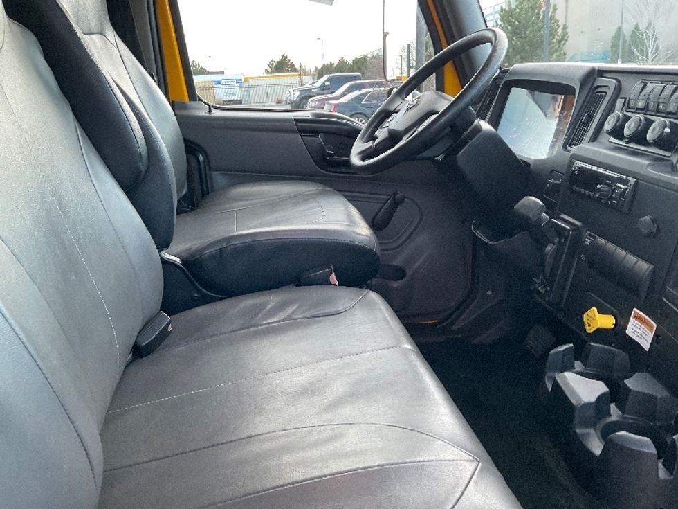 Medium Duty Box Truck-Light and Medium Duty Trucks-International-2021-MV607-Greeley-CO-217,112\n\t\tmiles-$ 38,500 - Image 21
