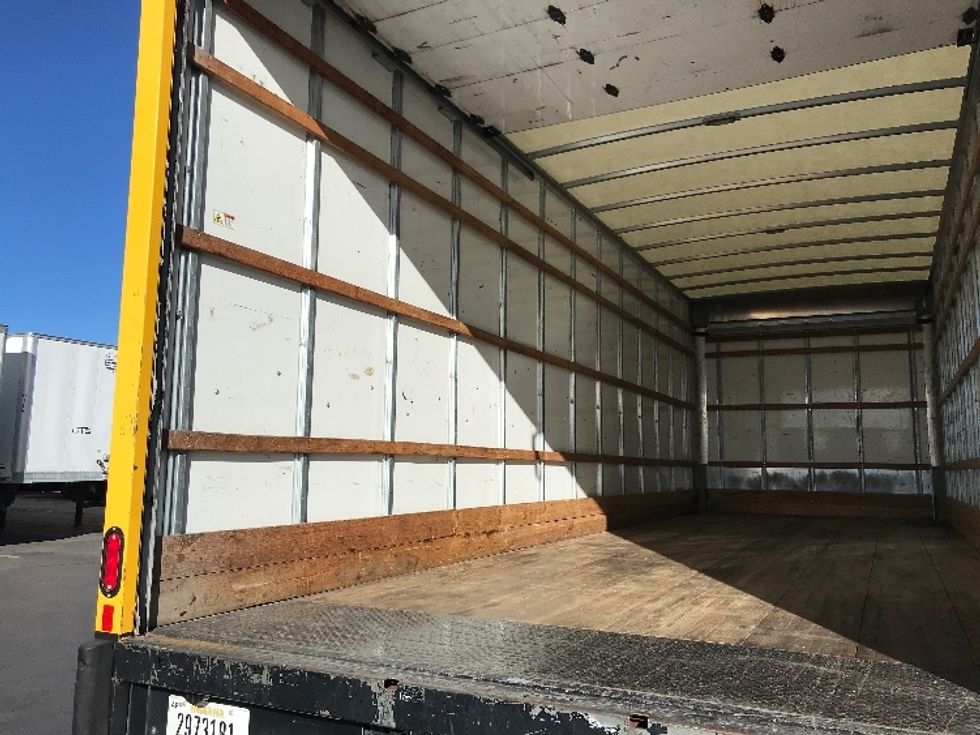 Medium Duty Box Truck-Light and Medium Duty Trucks-International-2021-MV607-Greeley-CO-218,917\n\t\tmiles-$ 39,500 - Image 10