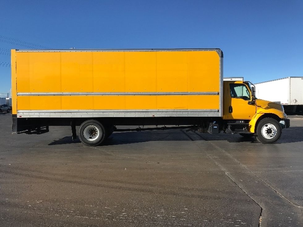 Medium Duty Box Truck-Light and Medium Duty Trucks-International-2021-MV607-Greeley-CO-218,917\n\t\tmiles-$ 39,500 - Image 14