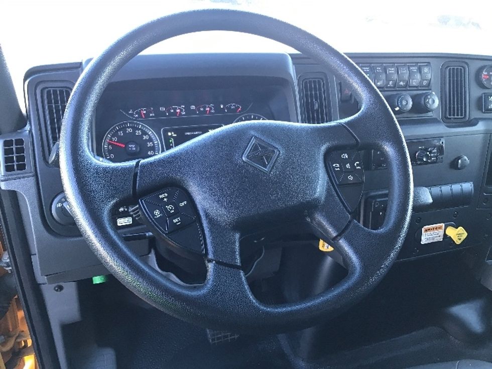 Medium Duty Box Truck-Light and Medium Duty Trucks-International-2021-MV607-Greeley-CO-218,917\n\t\tmiles-$ 39,500 - Image 17