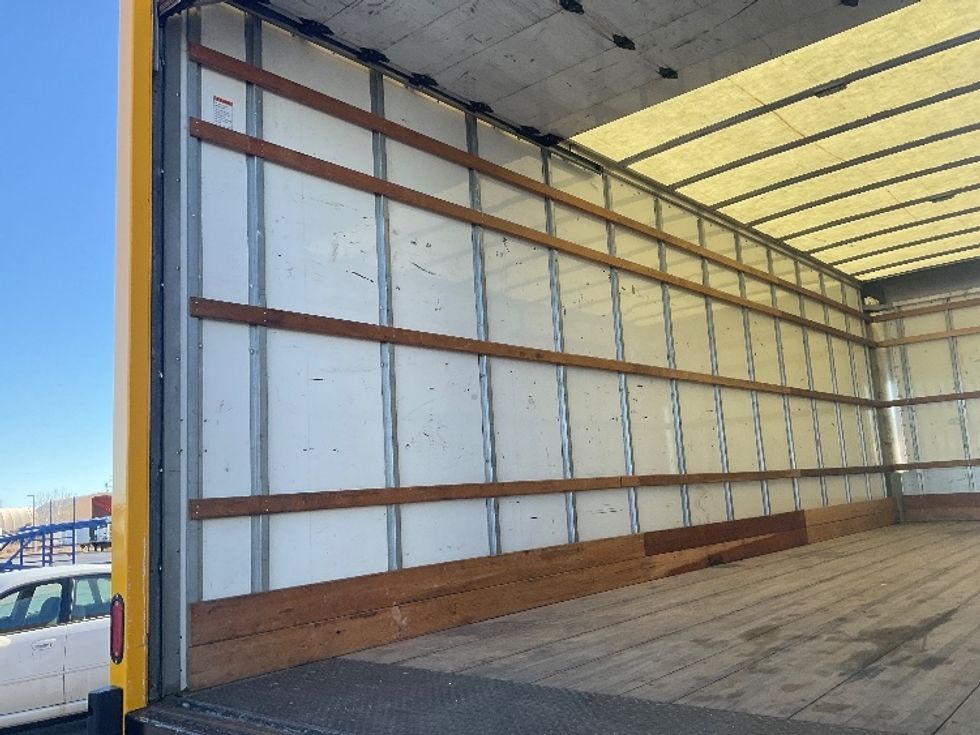 Medium Duty Box Truck-Light and Medium Duty Trucks-International-2021-MV607-Greeley-CO-232,786\n\t\tmiles-$ 37,500 - Image 11