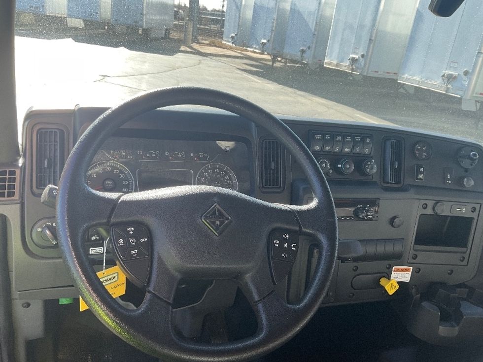 Medium Duty Box Truck-Light and Medium Duty Trucks-International-2021-MV607-Greeley-CO-232,786\n\t\tmiles-$ 37,500 - Image 18