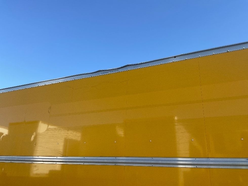 Medium Duty Box Truck-Light and Medium Duty Trucks-International-2021-MV607-Greeley-CO-232,786\n\t\tmiles-$ 37,500 - Image 25