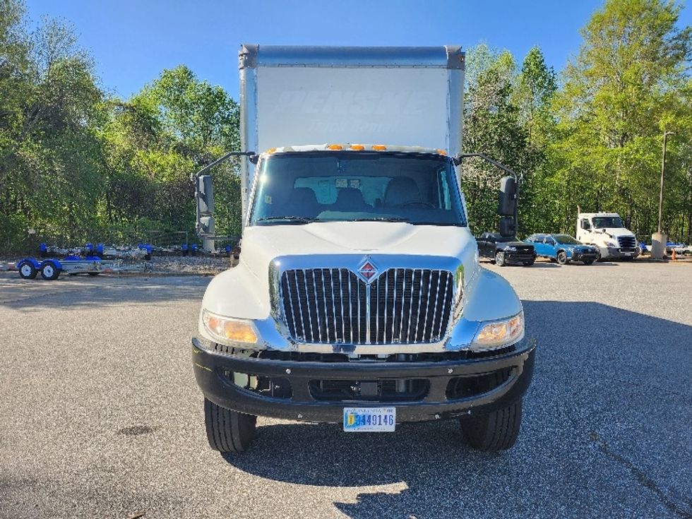 Medium Duty Box Truck-Light and Medium Duty Trucks-International-2021-MV607-Greensboro-NC-132,500\n\t\tmiles-$ 66,000 - Image 1