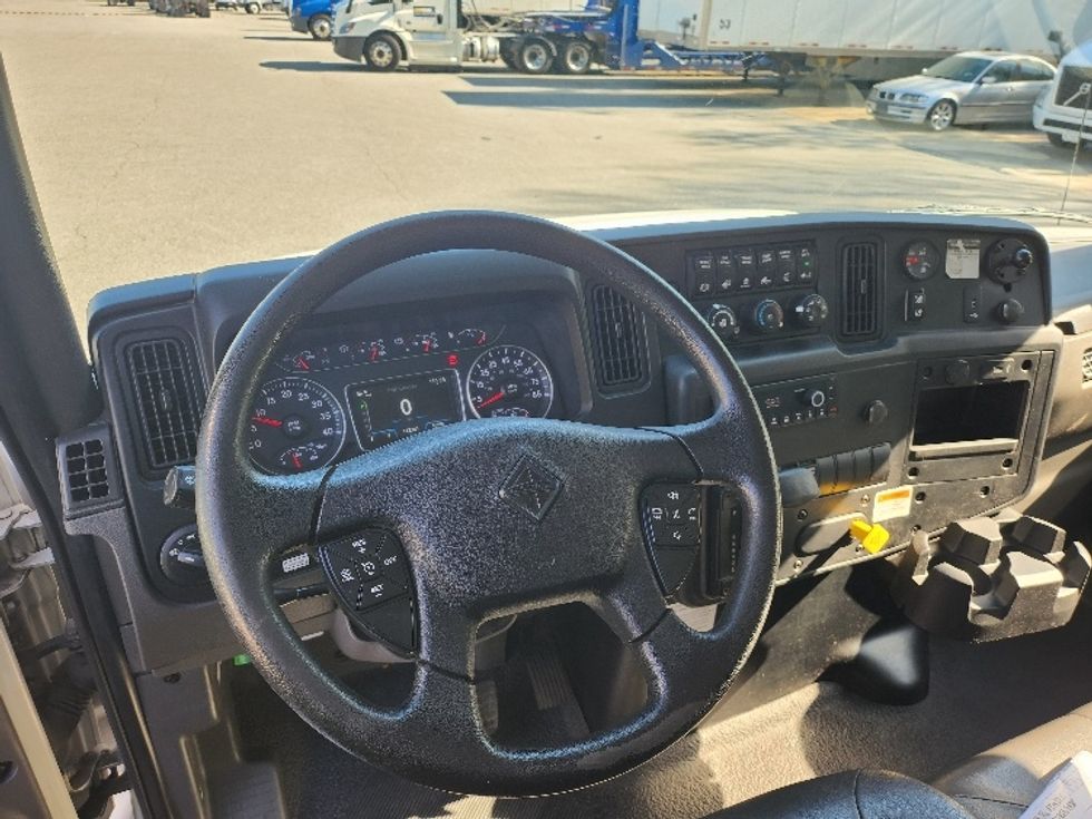 Medium Duty Box Truck-Light and Medium Duty Trucks-International-2021-MV607-Greensboro-NC-132,500\n\t\tmiles-$ 66,000 - Image 10