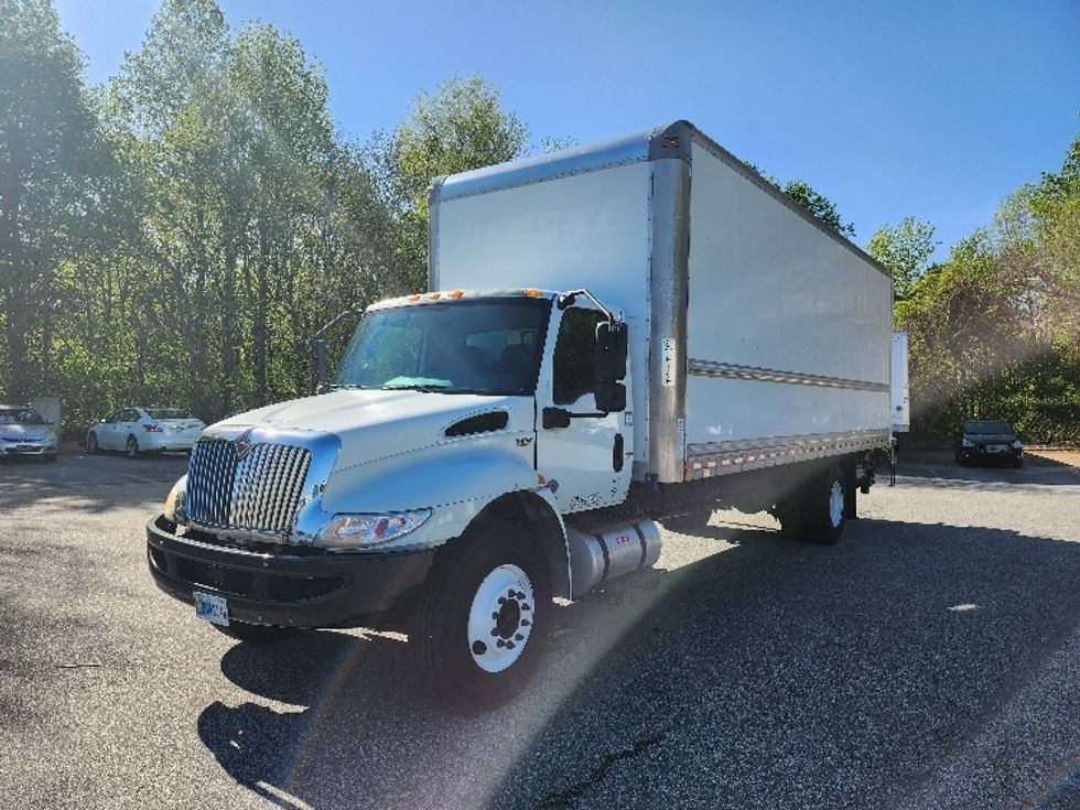 Medium Duty Box Truck-Light and Medium Duty Trucks-International-2021-MV607-Greensboro-NC-132,500\n\t\tmiles-$ 66,000 - Image 2