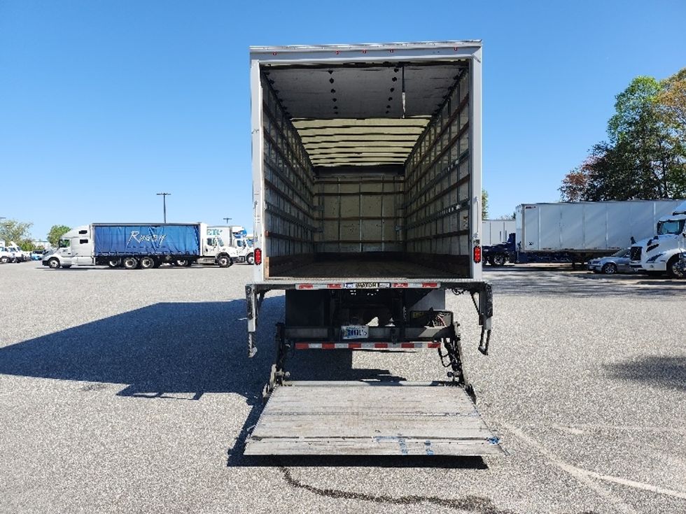 Medium Duty Box Truck-Light and Medium Duty Trucks-International-2021-MV607-Greensboro-NC-132,500\n\t\tmiles-$ 66,000 - Image 6