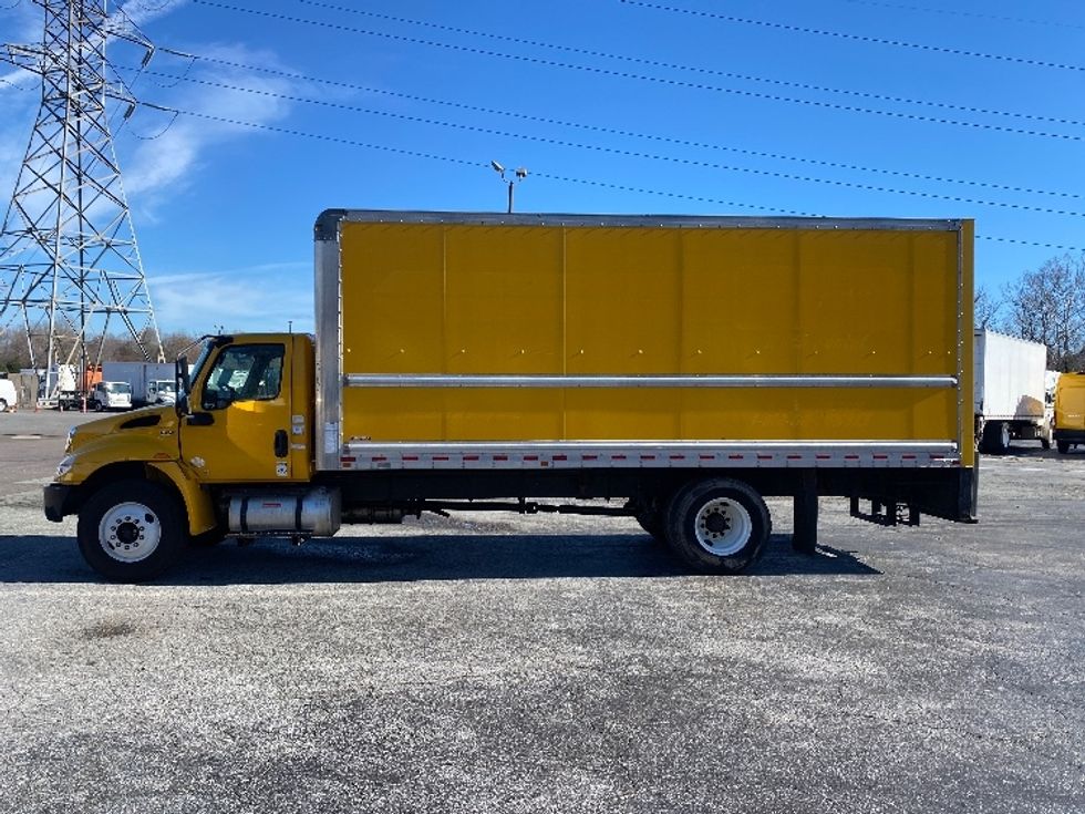 Medium Duty Box Truck-Light and Medium Duty Trucks-International-2021-MV607-Greensboro-NC-180,396\n\t\tmiles-$ 39,000 - Image 4