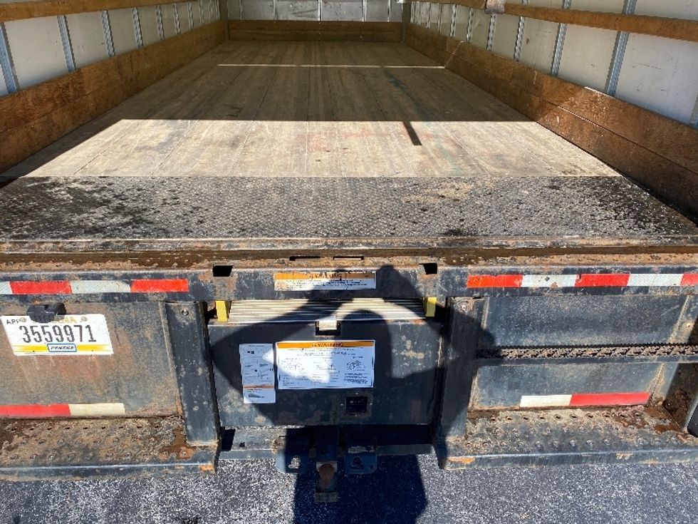 Medium Duty Box Truck-Light and Medium Duty Trucks-International-2021-MV607-Greensboro-NC-180,396\n\t\tmiles-$ 39,000 - Image 9