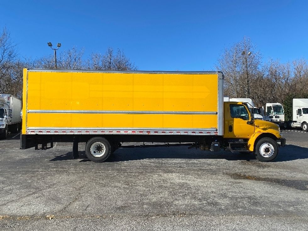 Medium Duty Box Truck-Light and Medium Duty Trucks-International-2021-MV607-Greensboro-NC-239,719\n\t\tmiles-$ 35,500 - Image 14