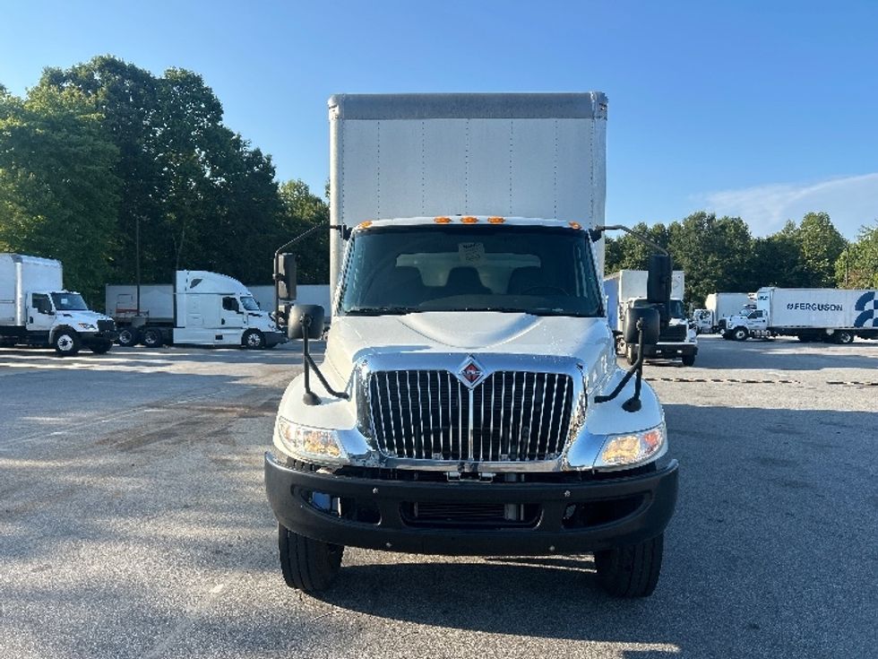Medium Duty Box Truck-Light and Medium Duty Trucks-International-2021-MV607-Greensboro-NC-40,265\n\t\tmiles-$ 74,250 - Image 2