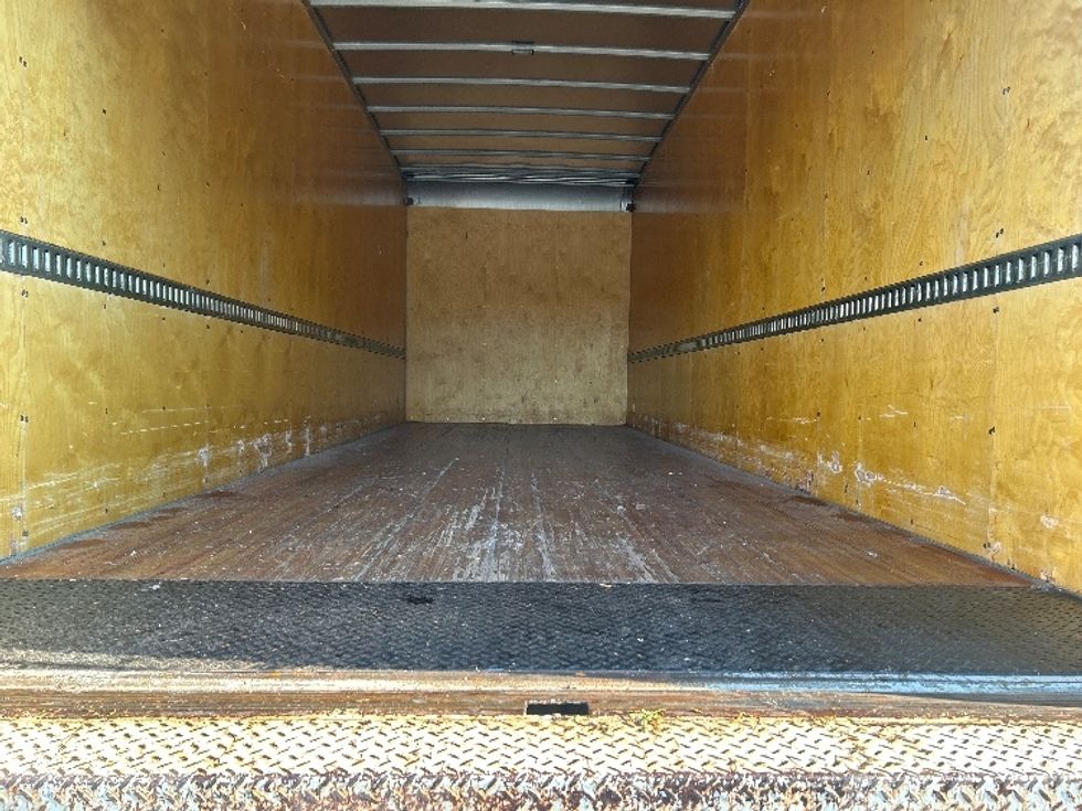 Medium Duty Box Truck-Light and Medium Duty Trucks-International-2021-MV607-Greensboro-NC-40,265\n\t\tmiles-$ 74,250 - Image 9