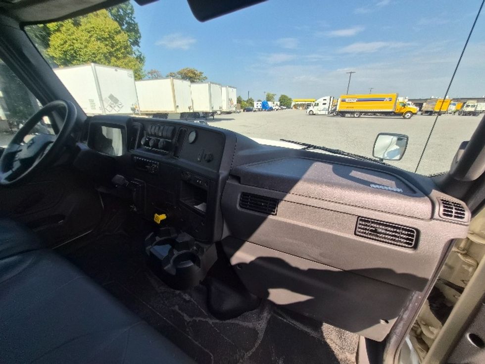Medium Duty Box Truck-Light and Medium Duty Trucks-International-2021-MV607-Greensboro-NC-40,416\n\t\tmiles-$ 71,250 - Image 20