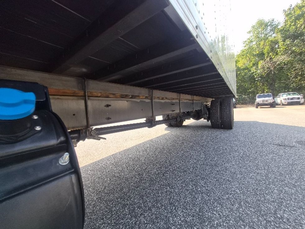 Medium Duty Box Truck-Light and Medium Duty Trucks-International-2021-MV607-Greensboro-NC-40,416\n\t\tmiles-$ 71,250 - Image 5