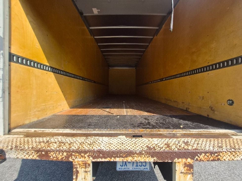 Medium Duty Box Truck-Light and Medium Duty Trucks-International-2021-MV607-Greensboro-NC-40,416\n\t\tmiles-$ 71,250 - Image 9