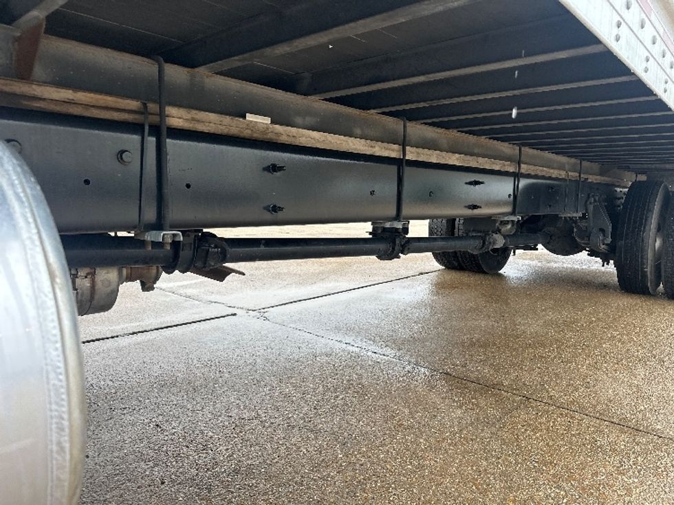 Medium Duty Box Truck-Light and Medium Duty Trucks-International-2021-MV607-Hammond-LA-149,360\n\t\tmiles-$ 60,250 - Image 5