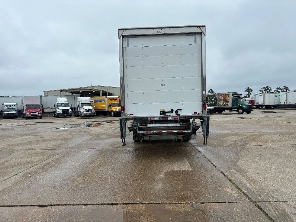 Medium Duty Box Truck-Light and Medium Duty Trucks-International-2021-MV607-Hammond-LA-149,360\n\t\tmiles-$ 60,250 - Image 7