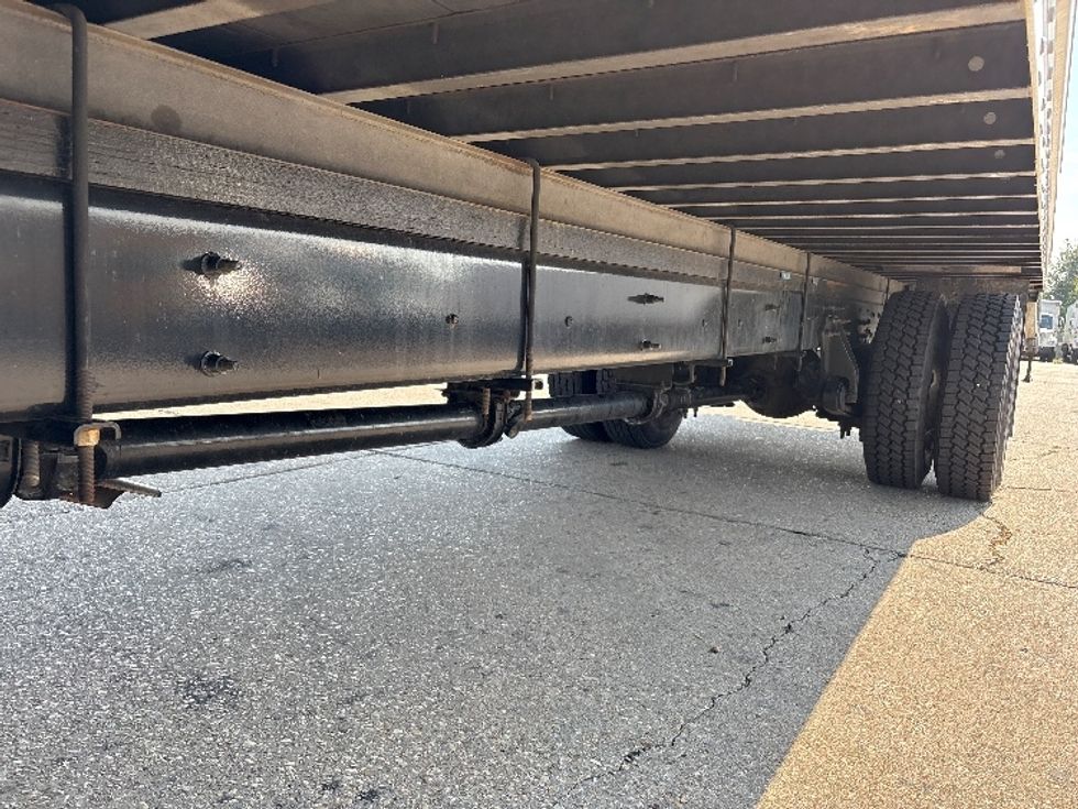 Medium Duty Box Truck-Light and Medium Duty Trucks-International-2021-MV607-Hammond-LA-166,797\n\t\tmiles-$ 62,250 - Image 5