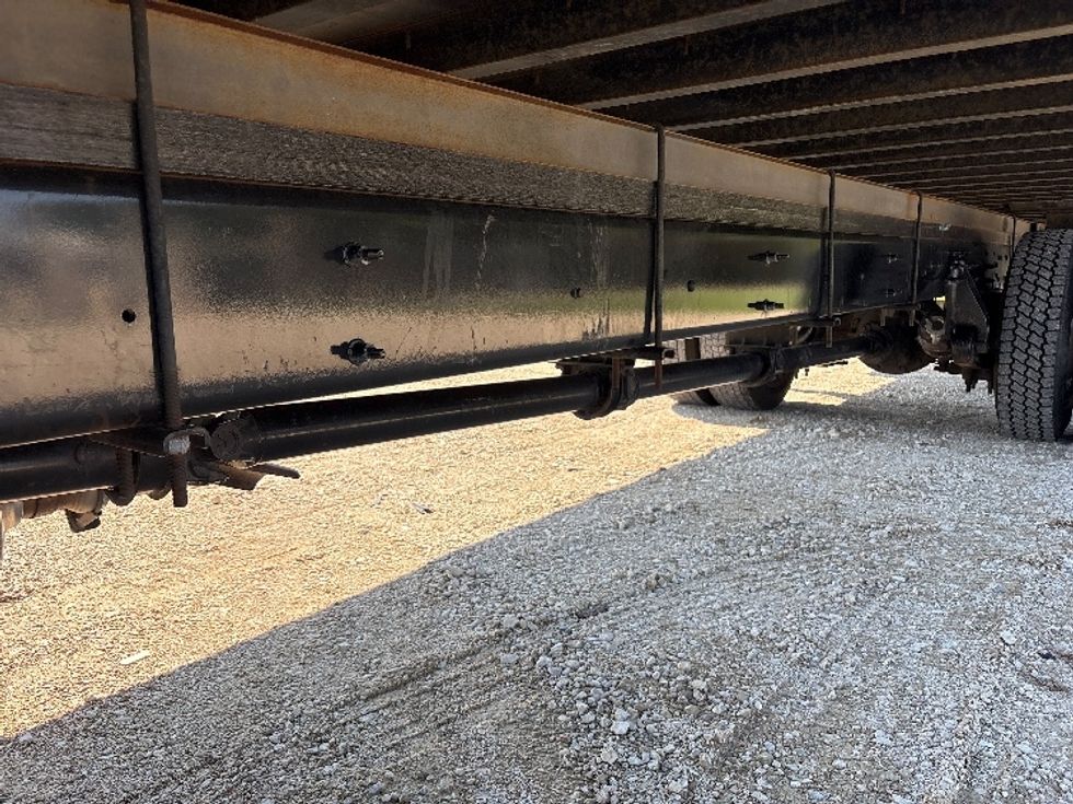 Medium Duty Box Truck-Light and Medium Duty Trucks-International-2021-MV607-Hammond-LA-168,346\n\t\tmiles-$ 62,000 - Image 5