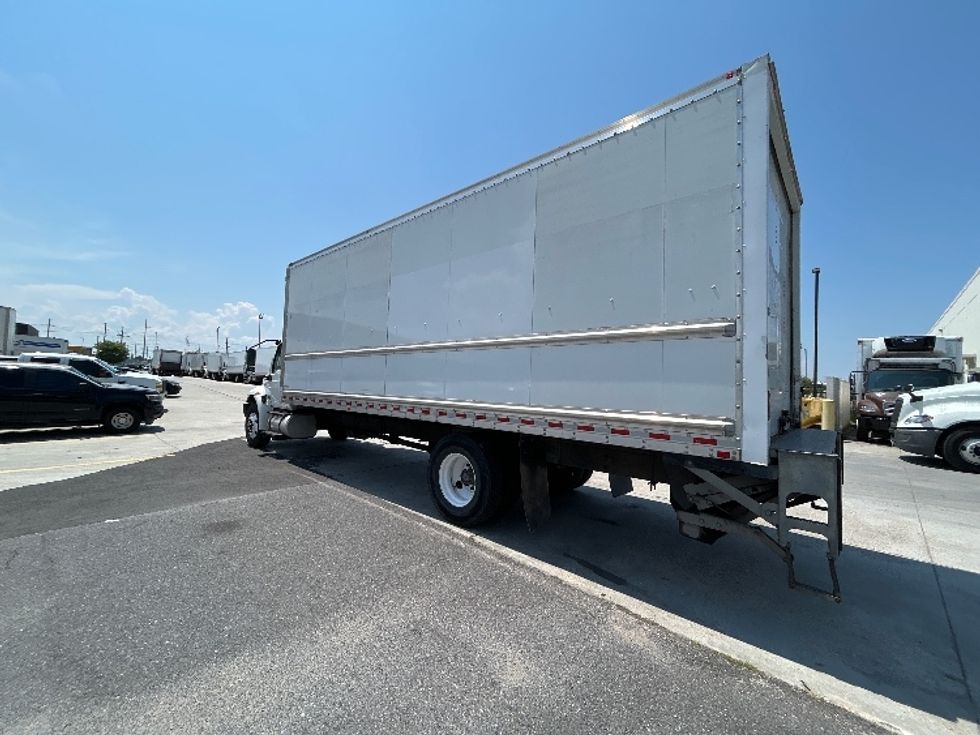 Medium Duty Box Truck-Light and Medium Duty Trucks-International-2021-MV607-Hammond-LA-213,262\n\t\tmiles-$ 47,250 - Image 6