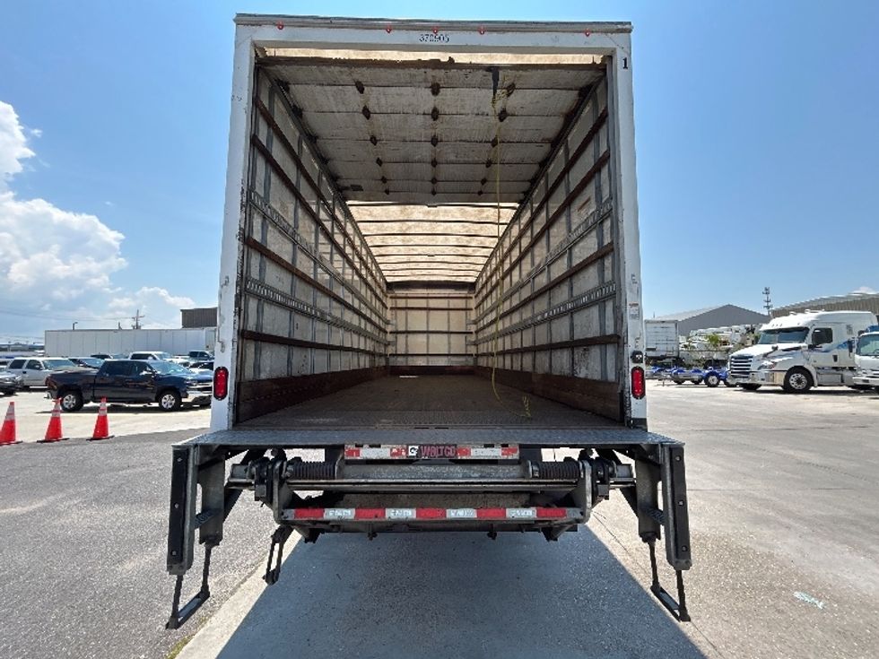 Medium Duty Box Truck-Light and Medium Duty Trucks-International-2021-MV607-Hammond-LA-213,262\n\t\tmiles-$ 47,250 - Image 8
