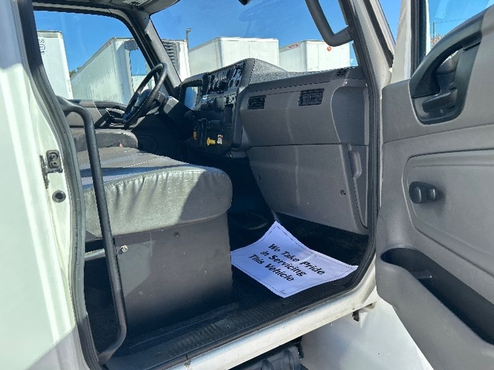 Medium Duty Box Truck-Light and Medium Duty Trucks-International-2021-MV607-Hammond-LA-220,234\n\t\tmiles-$ 46,500 - Image 19