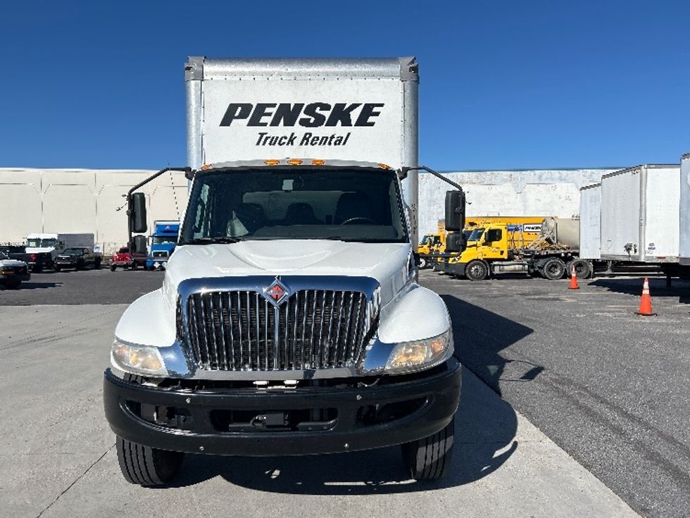 Medium Duty Box Truck-Light and Medium Duty Trucks-International-2021-MV607-Hammond-LA-220,234\n\t\tmiles-$ 46,500 - Image 2