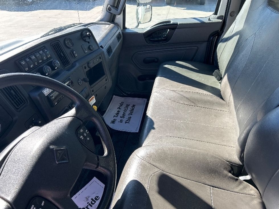 Medium Duty Box Truck-Light and Medium Duty Trucks-International-2021-MV607-Hammond-LA-220,234\n\t\tmiles-$ 46,500 - Image 20