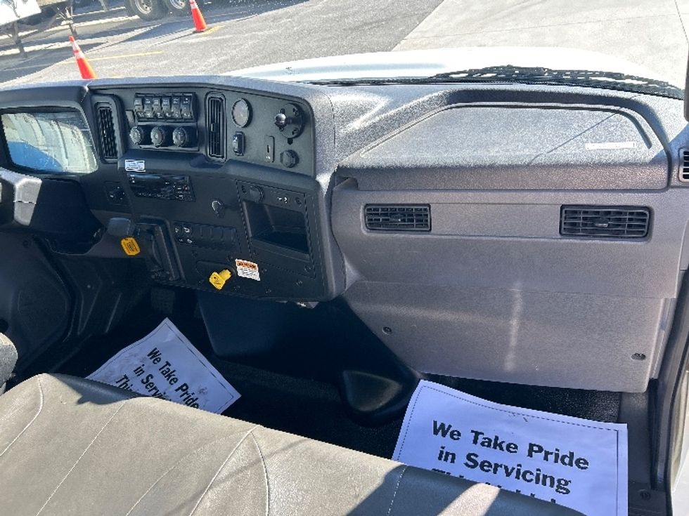 Medium Duty Box Truck-Light and Medium Duty Trucks-International-2021-MV607-Hammond-LA-220,234\n\t\tmiles-$ 46,500 - Image 21