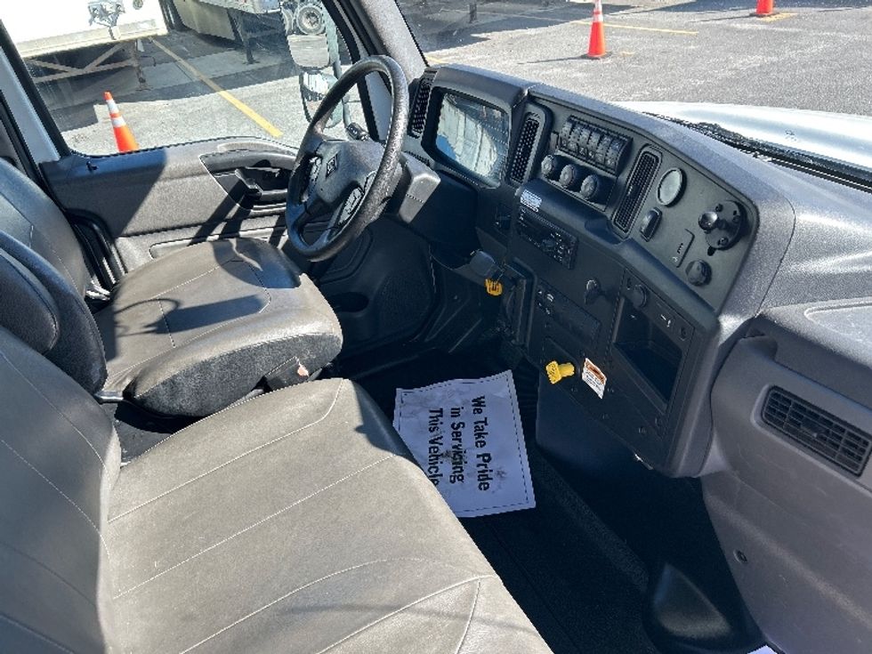 Medium Duty Box Truck-Light and Medium Duty Trucks-International-2021-MV607-Hammond-LA-220,234\n\t\tmiles-$ 46,500 - Image 22