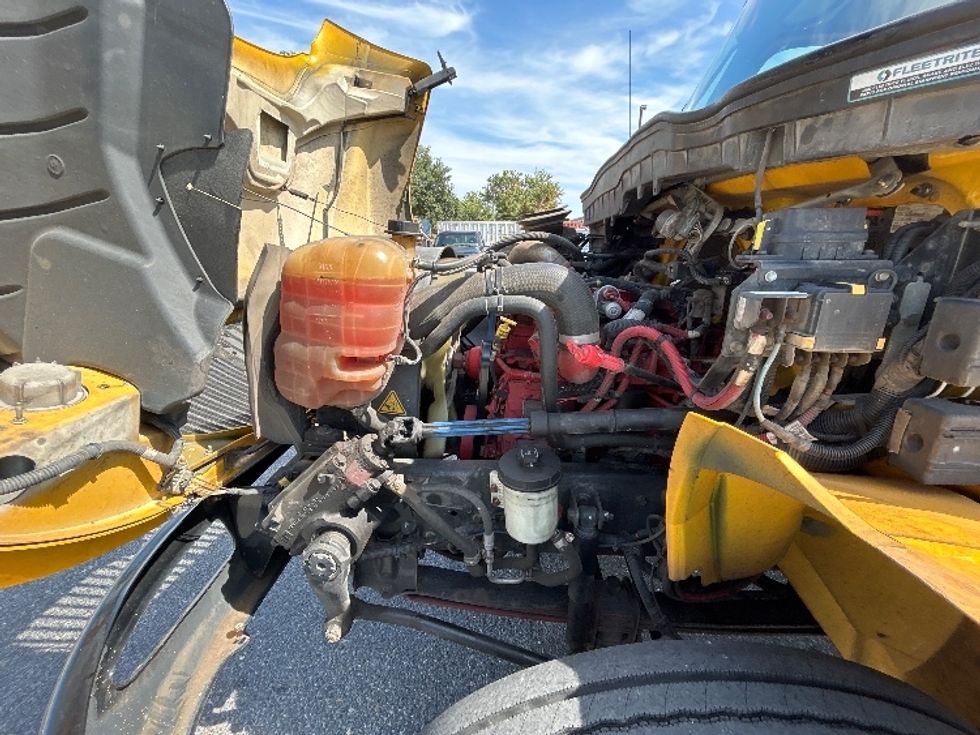 Medium Duty Box Truck-Light and Medium Duty Trucks-International-2021-MV607-Hammond-LA-259,464\n\t\tmiles-$ 31,750 - Image 23