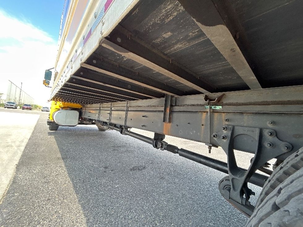 Medium Duty Box Truck-Light and Medium Duty Trucks-International-2021-MV607-Hammond-LA-259,464\n\t\tmiles-$ 31,750 - Image 5