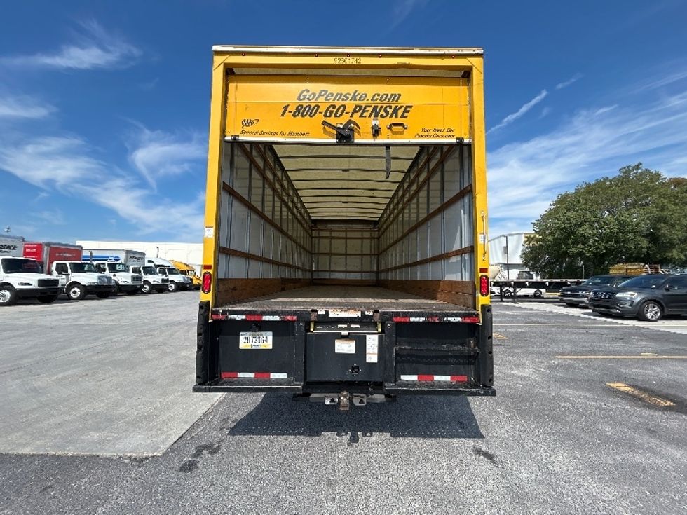 Medium Duty Box Truck-Light and Medium Duty Trucks-International-2021-MV607-Hammond-LA-259,464\n\t\tmiles-$ 31,750 - Image 8