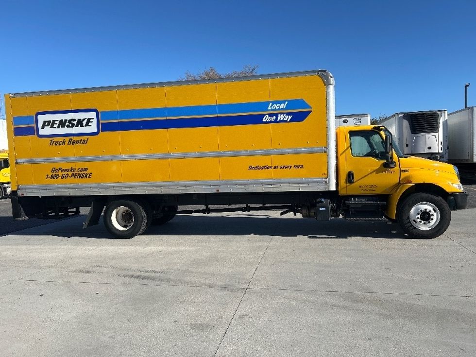 Medium Duty Box Truck-Light and Medium Duty Trucks-International-2021-MV607-Harahan-LA-193,844\n\t\tmiles-$ 43,500 - Image 15